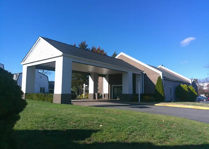 Clarion Hotel & Conference Center Leesburg